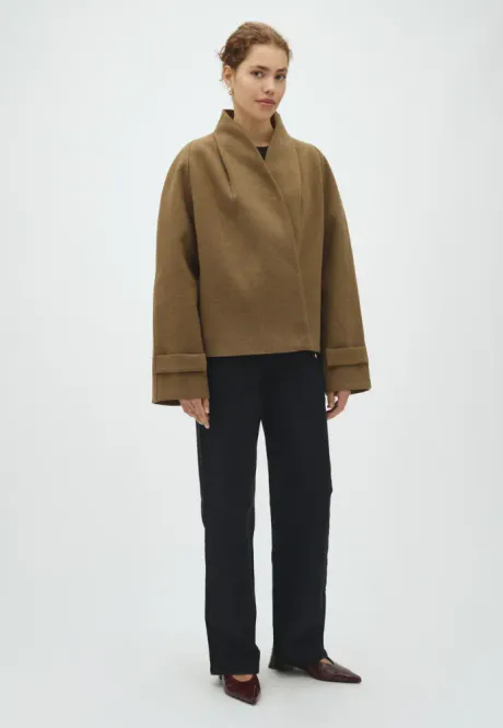Hovedbilde MbyM Paloa Outerwear Army Olive