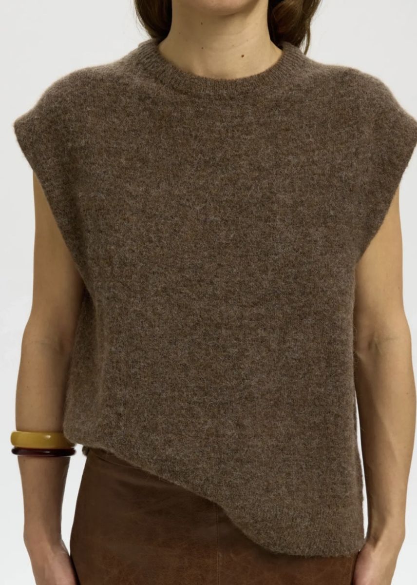 Selected Femme Lulu Knit Vest Dachshund 