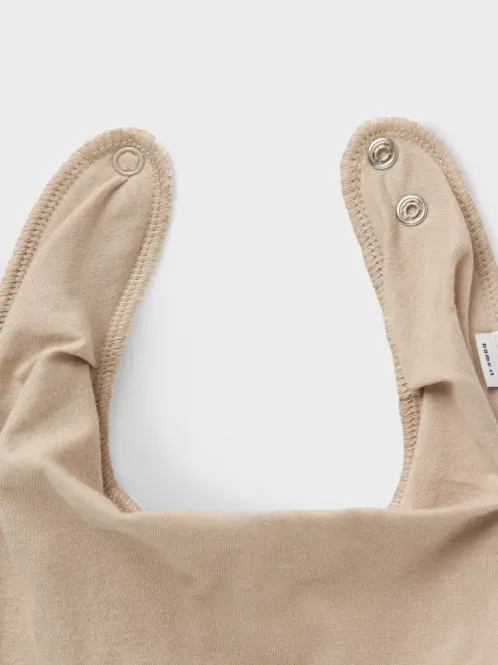 Hovedbilde Name It Yatte Scarf BIB Bestefars Gull