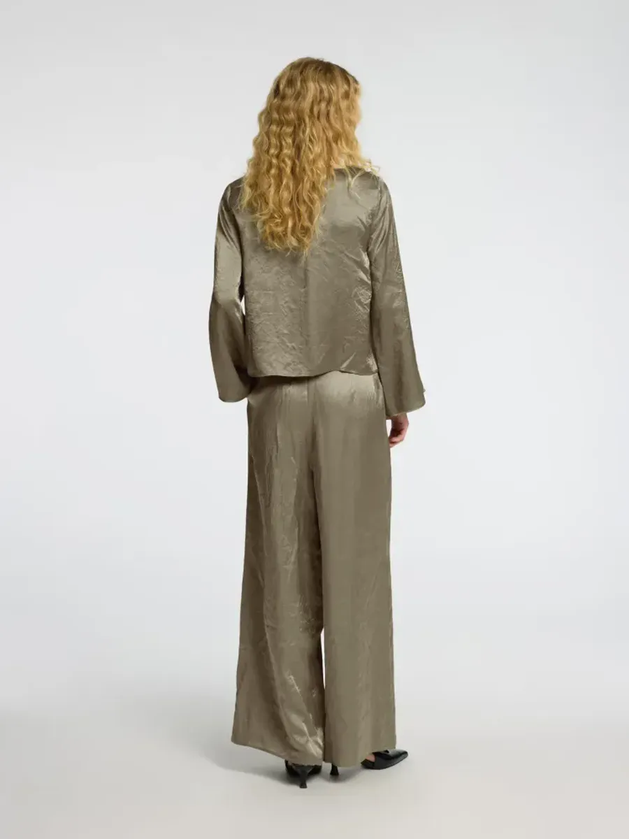 Selected Femme Selene Drape Neckline Topp Vetiver